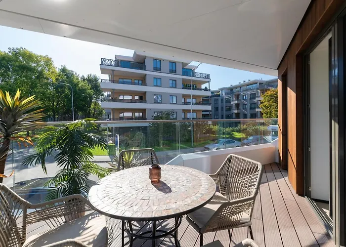 Hilltop - Kiikri City Centre Apartman *