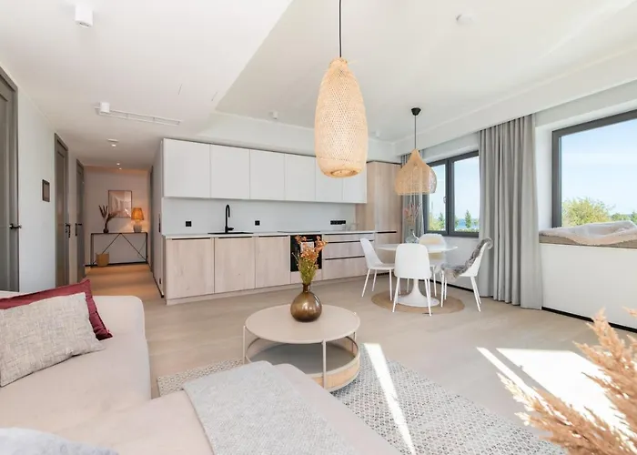 Hilltop - Kiikri City Centre Tallinn