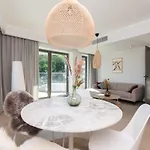Hilltop - Kiikri City Centre Apartamento