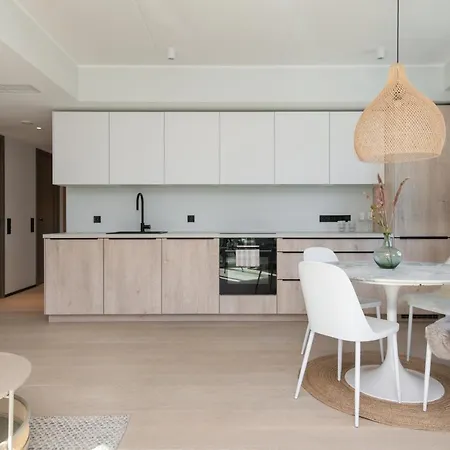 Hilltop - Kiikri City Centre Appartamento